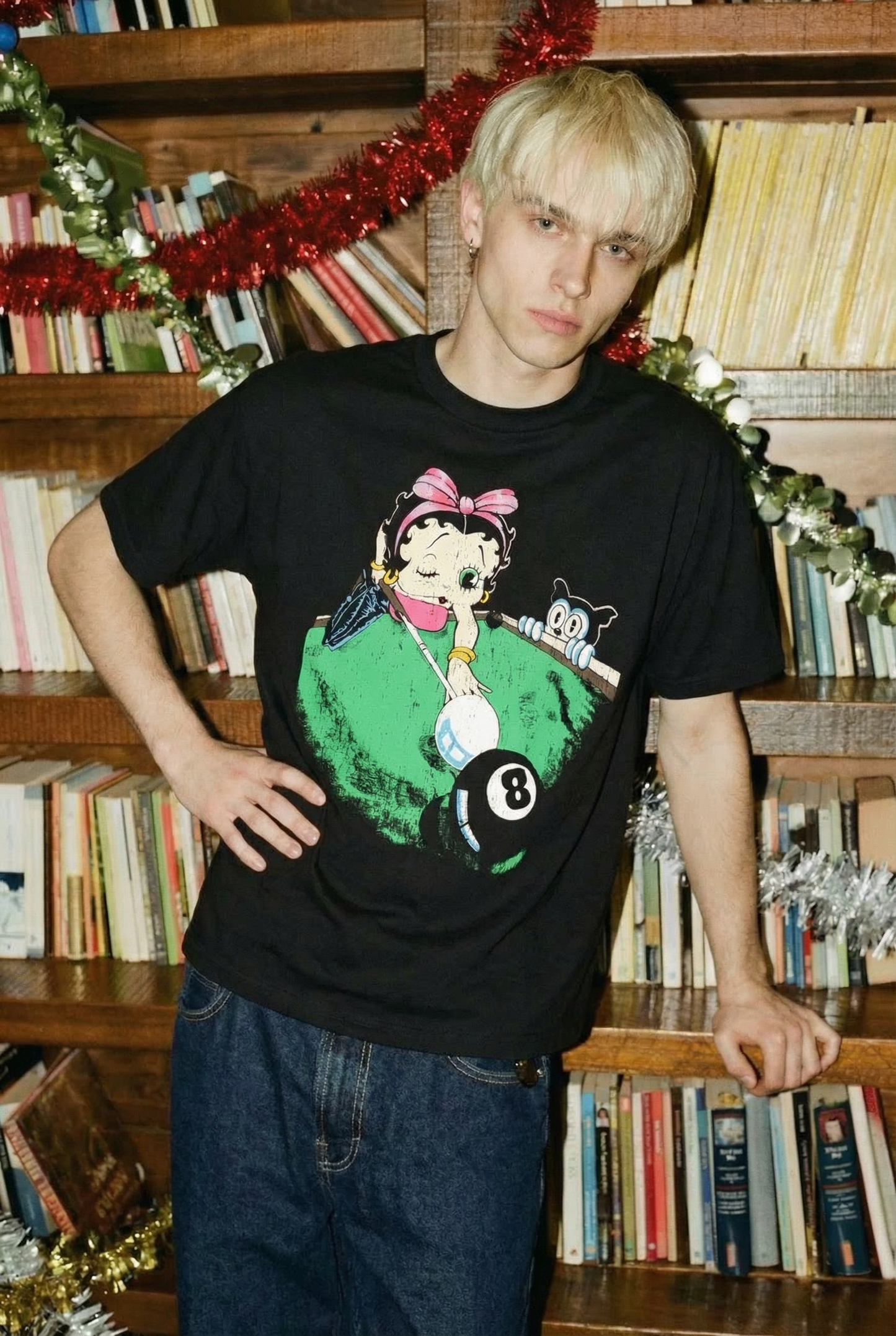 Betty Boop Vintage Pool T-Shirt Black