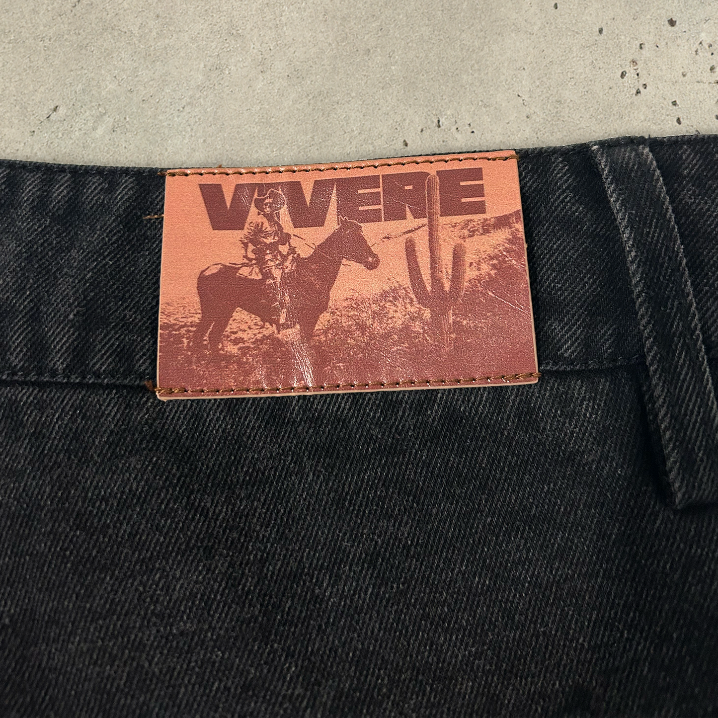 Western Washed Black Denim - VIVERE